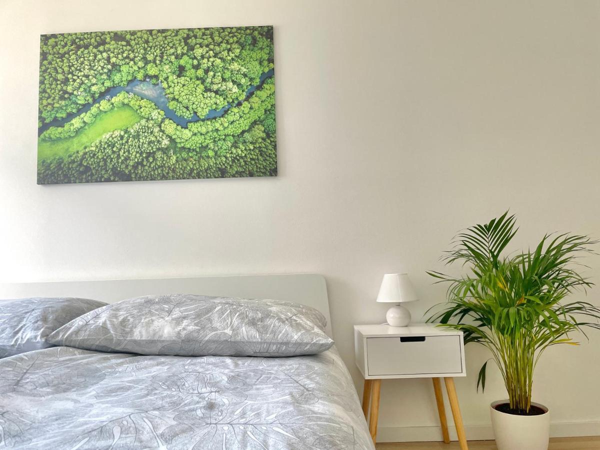 80M2 Apartment With Balcony & Free Netflix เวียนนา ภายนอก รูปภาพ